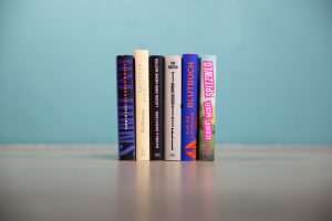 sechs-Buchrücken-shortlist-für-deutschen-buchpreis-pfundtner
