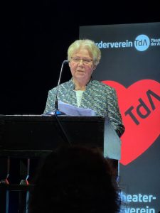 79e25fa6-c593-4416-a96b-a1d942109d45 Gudrun Wilke, Scatzmeisterin TdA